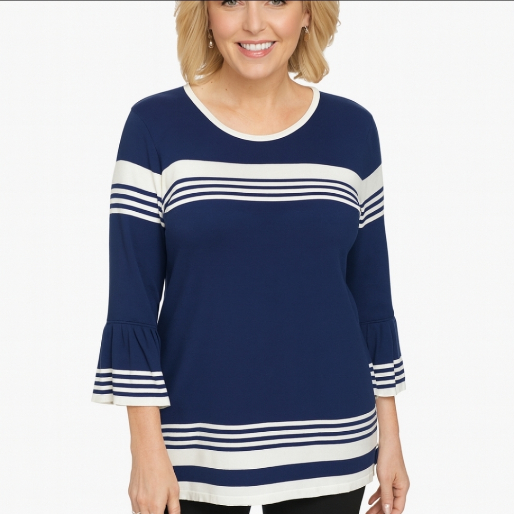 Investments Navy And White Sweater Plus Size 1X.